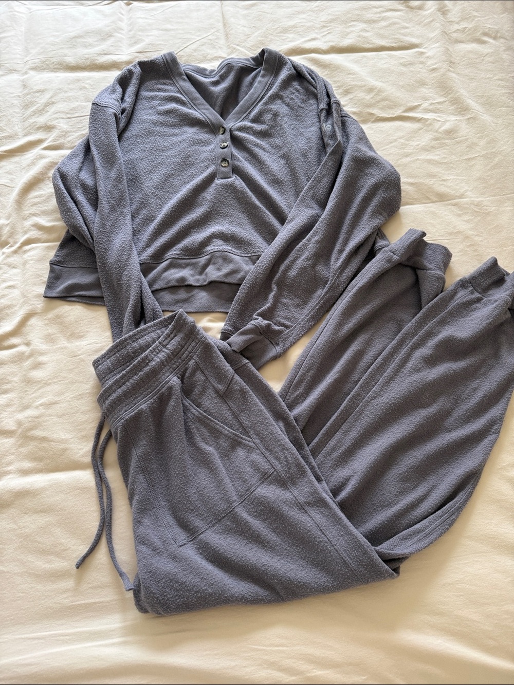 ALO Yoga Women's Track Jogger Set in Gray